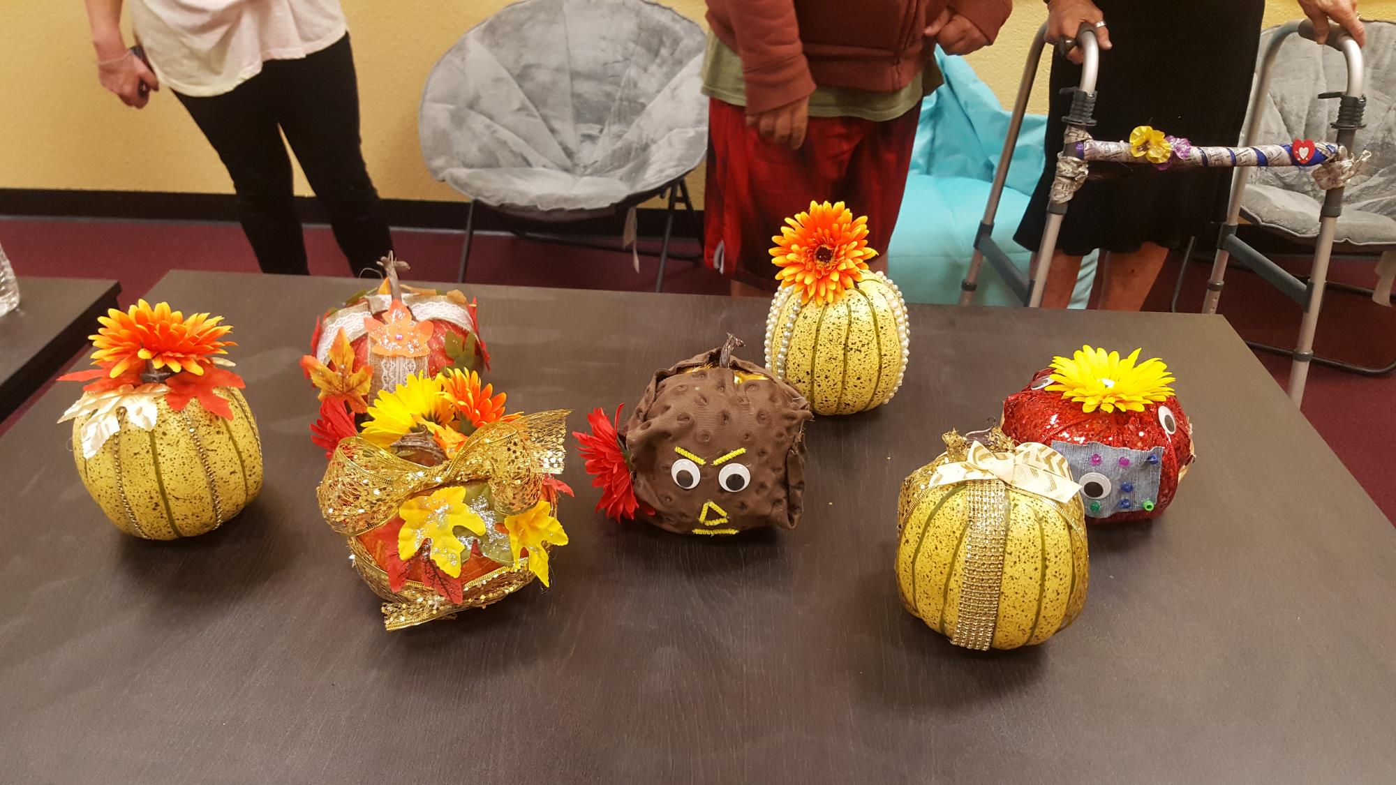 Pumpkin Decorating Esp. Ctr 2020