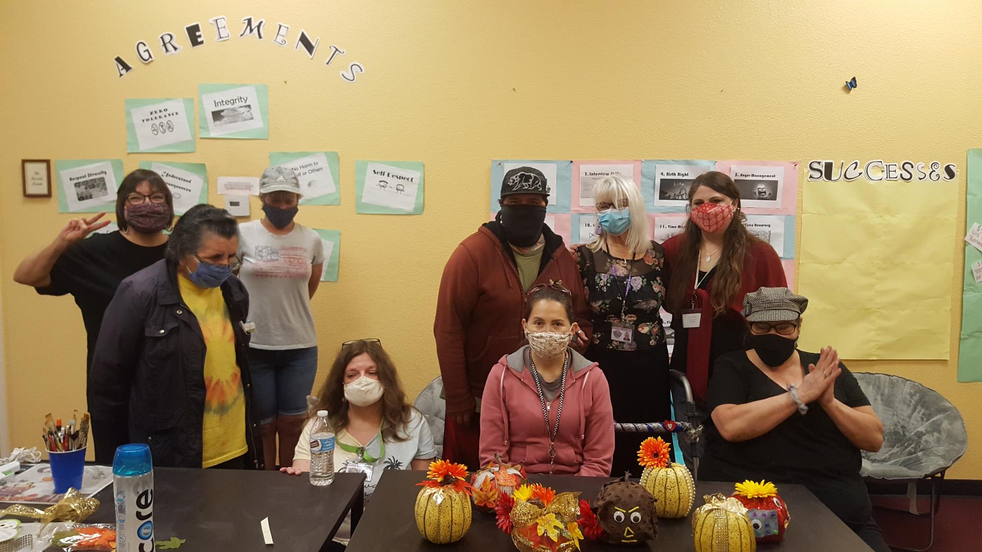 Pumpkin decorating Esp.Ctr.2020